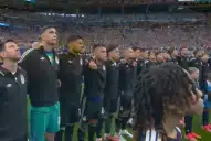 La piel de gallina: así cantaron los jugadores el himno nacional