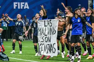 El emotivo gesto tras eliminar a Inglaterra: la bandera por las Islas Malvinas