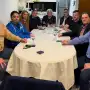 La foto del PJ de Yerba Buena, Acevedo con los ministros y Pinocho en un aserradero