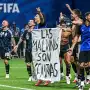 El emotivo gesto de la Selección tras eliminar a Inglaterra: la bandera por las Islas Malvinas