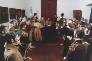 Recuerdos fotográficos: los maniquíes de la Casa Histórica sorprendieron a los visitantes en 2002