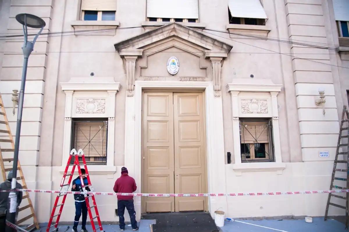 Cómo siguen las obras de refacción en el edificio de la Escuela Normal