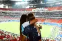 ¿Quién es la mujer que acompaña a Antonela Roccuzzo en cada partido de la Selección?