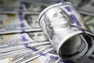 El dólar blue volvió a su valor más alto del año: cerró en $1.530 y subió $20 en la semana