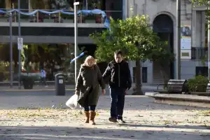 Tucumán bajo alerta amarilla por ráfagas de viento Zonda: ¡la mañana comenzó con 24°!