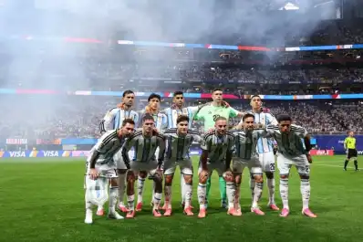 Argentina volverá a vestir de celeste y blanco: así será la indumentaria para la final del Mundial ante España