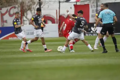 Mirá el 1x1 de San Martín: Manganelli fue la figura en el empate ante Deportivo Maipú
