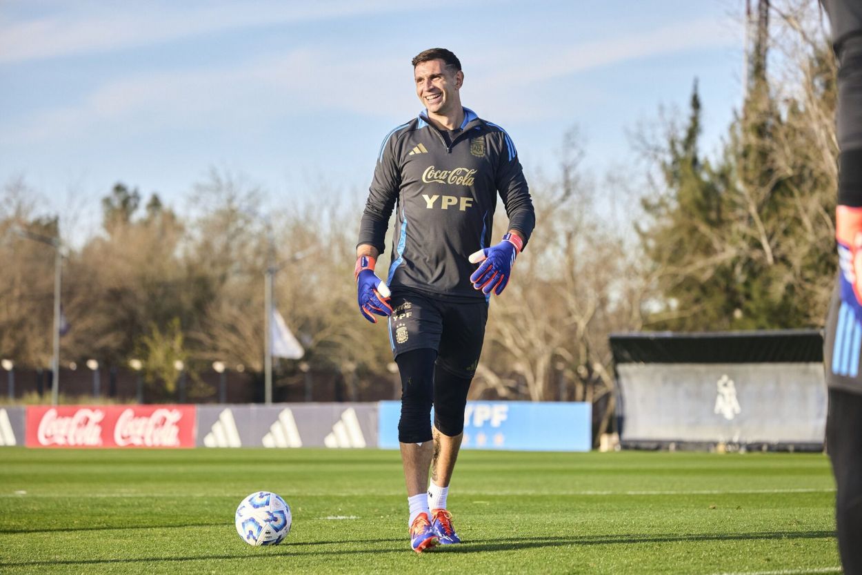 Emiliano Martínez.