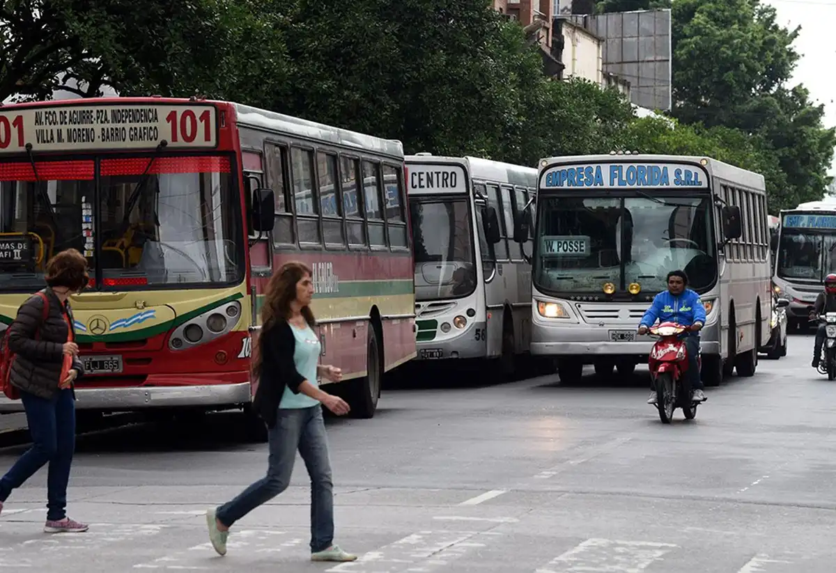 “Dependemos de la toma de las calles”: con condicionantes, los colectivos circularán durante y después del partido