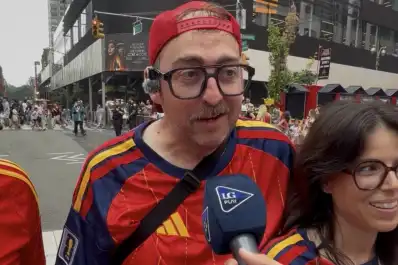 Un español mostró un tatuaje de Argentina en pleno banderazo: “Somos países hermanos”