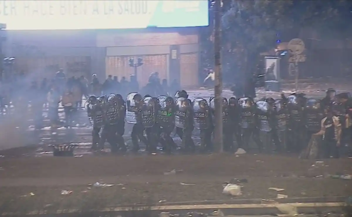 Argentina perdió la final del Mundial y la noche terminó con incidentes en el Obelisco