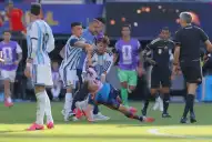 El ataque de furia de Paredes tras la final del Mundial: agarró del cuello a Eric García, revolcó a Gavi y fue expulsado