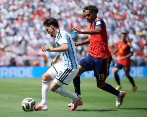 El plan de Lionel Scaloni nunca encontró respuestas ante una España que dominó de principio a fin