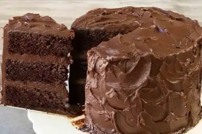 La receta de la Torta Matilda en versión saludable: puro chocolate, lista en minutos y sin harina