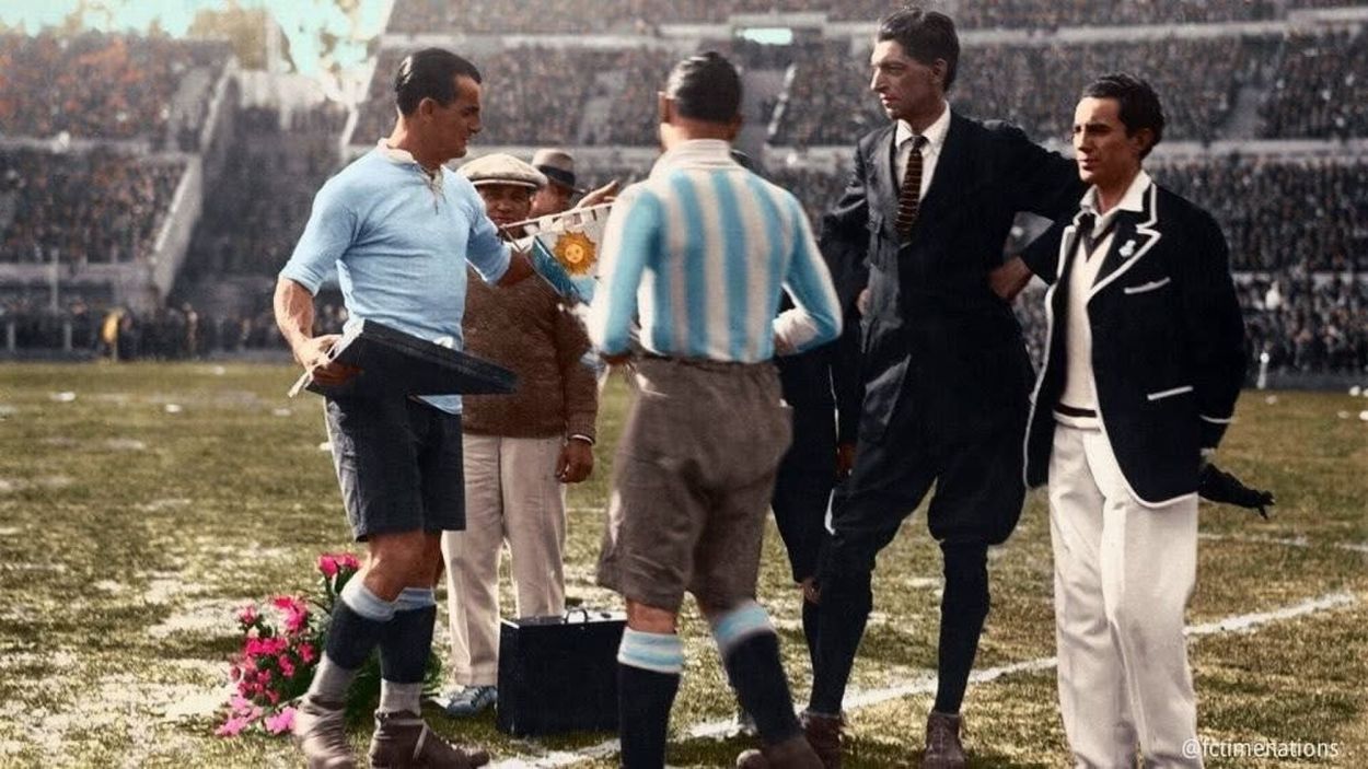 EL PRIMER DOLOR. Argentina cayó con Uruguar en el Mundial de 1930.