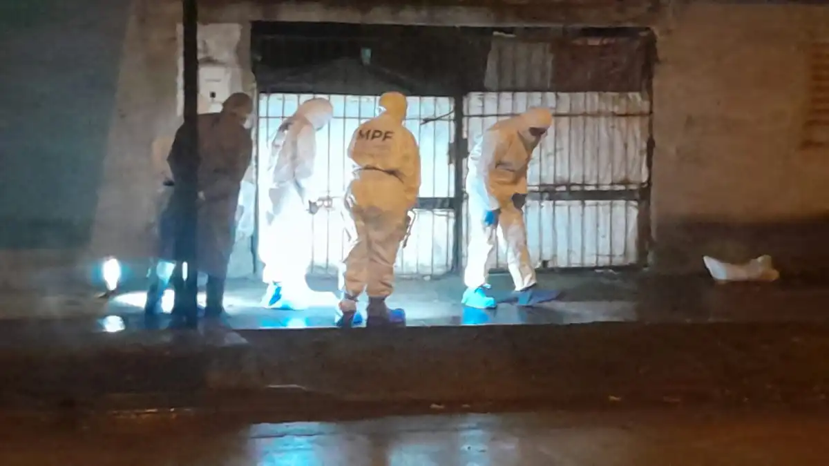 Asesinaron a un joven de una puñalada y la Policía sospecha que fue un intento de robo