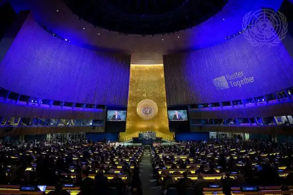 Sobre la necesidad vital de reformar la carta de la ONU
