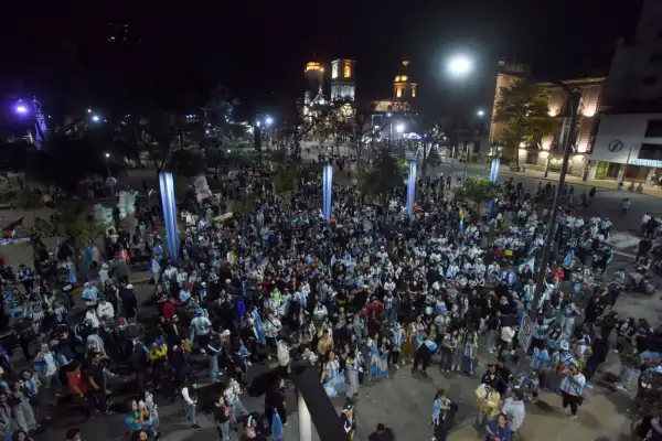 Si la plaza Independencia hablara