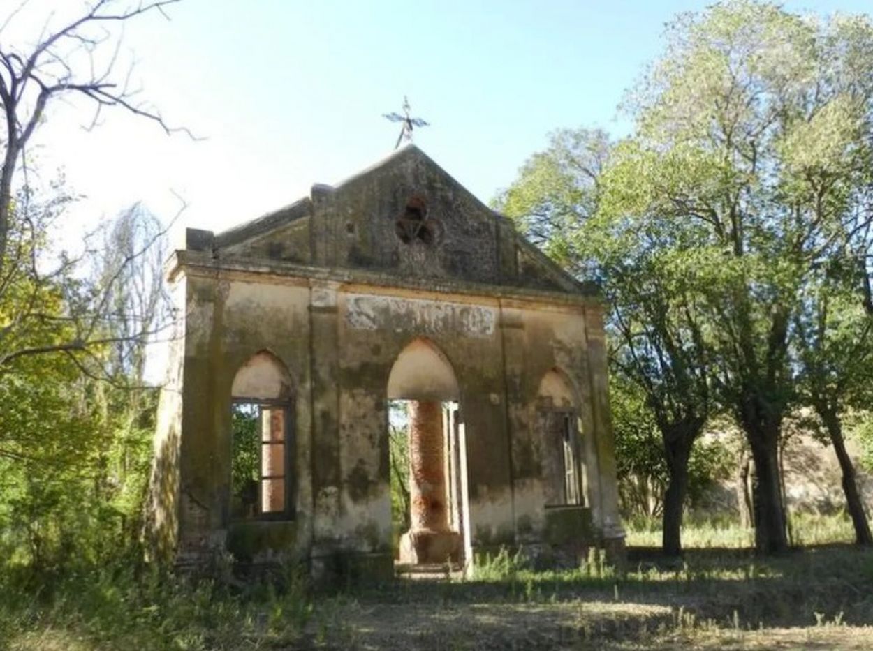 PUNTO ESTRATÉGICO. Como toda ciudad, tenía su propia capilla.