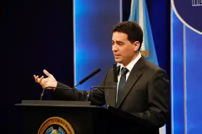 El Gobierno salió a desmentir al vocero y descartó una suba del dólar a $1.800: Se equivocó