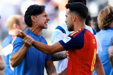 “Fue la reacción a un dicho”: Roberto Ayala rompió el silencio tras su cruce con Dani Olmo en la final