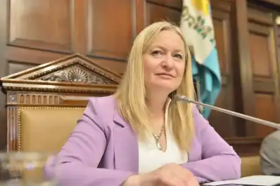 Rechazaron el pedido de juicio político contra la vicegobernadora de Mendoza por sus dichos sobre Francia en el Mundial