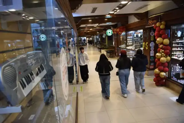 El centro de San Miguel de Tucumán tiene dos kilómetros de galerías, algo único en el país