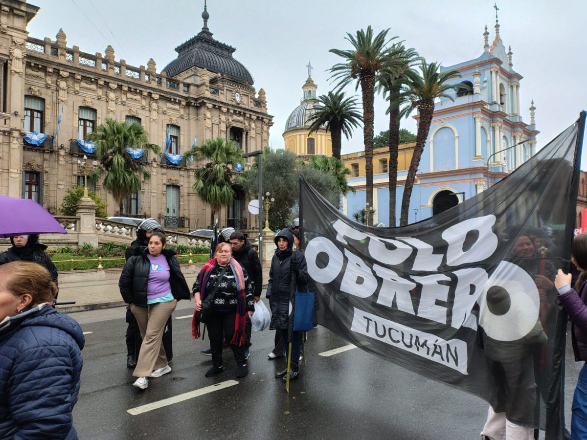 Marcharon en Tucumán por la caída del Volver al Trabajo: La situación es terrible