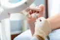 Temperatura, ampollas y heridas: qué cambios en los pies deben preocupar en meses de frío