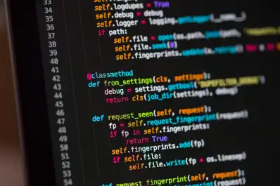 Dónde estudiar programación a distancia desde Tucumán: opciones con título oficial