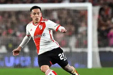 River va por Esequiel Barco: inició gestiones para repatriarlo tras caerse el pase de Thiago Almada