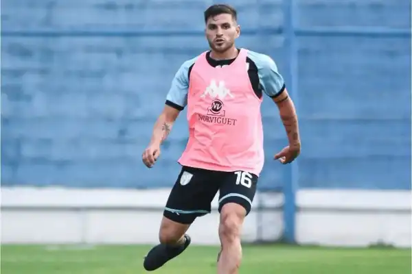 Atlético Tucumán trabaja para resolver una inhibición que podría afectar a su único refuerzo