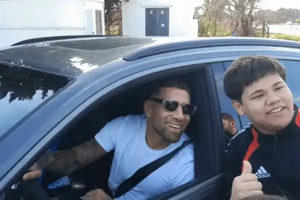 Nicolás Otamendi ya se entrena con River y podría debutar ante Barracas Central