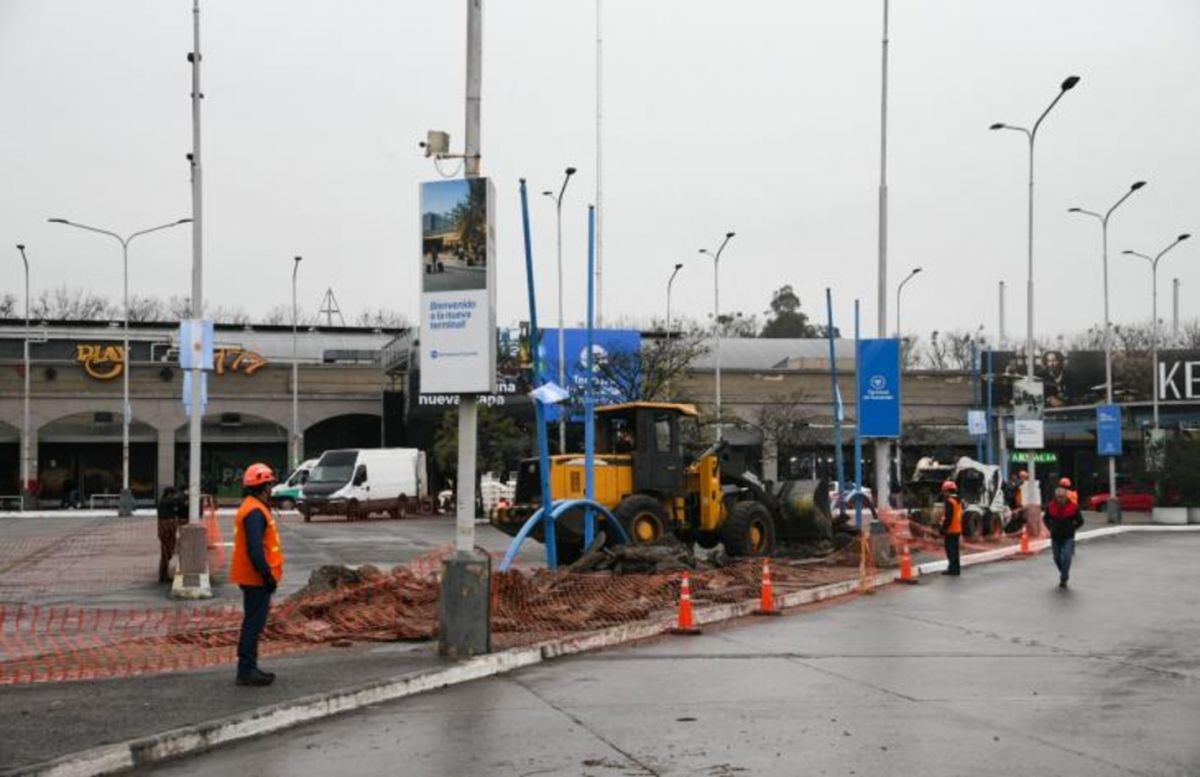 En fotos: así empezó la ambiciosa obra para transformar la Terminal de Tucumán