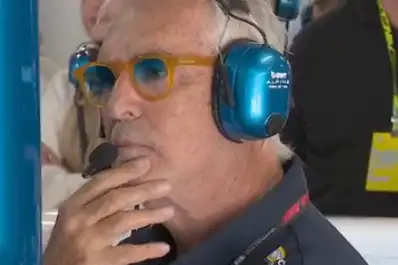 La reacción de Flavio Briatore tras el accidente de Franco Colapinto en Hungría: preocupación y un mensaje de apoyo