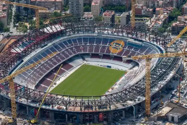 Tragedia en las obras del Camp Nou: murió un trabajador durante la remodelación del estadio de Barcelona
