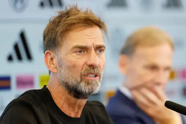 Klopp asumió como DT de Alemania, prometió una revolución y lanzó una advertencia al plantel