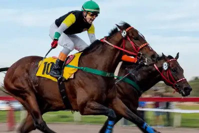 Dos finales para el recuerdo coronaron la gran fiesta del turf tucumano