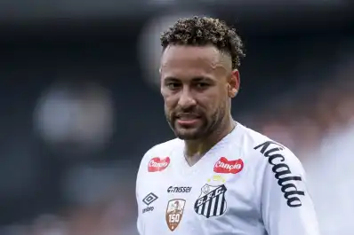 Escándalo en Santos: acusan a Neymar de insultar a un compañero argentino en el vestuario