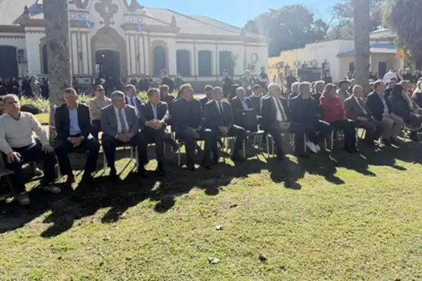 Aniversario de la Eeaoc: El desafío es seguir fortaleciendo esta institución, afirmó Sánchez Loria