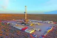 YPF presentó un RIGI récord por U$S 51.000 millones para exportar GNL desde Vaca Muerta