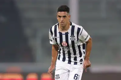 Quién es Juan Rodríguez, el defensor que podría reforzar a Atlético Tucumán