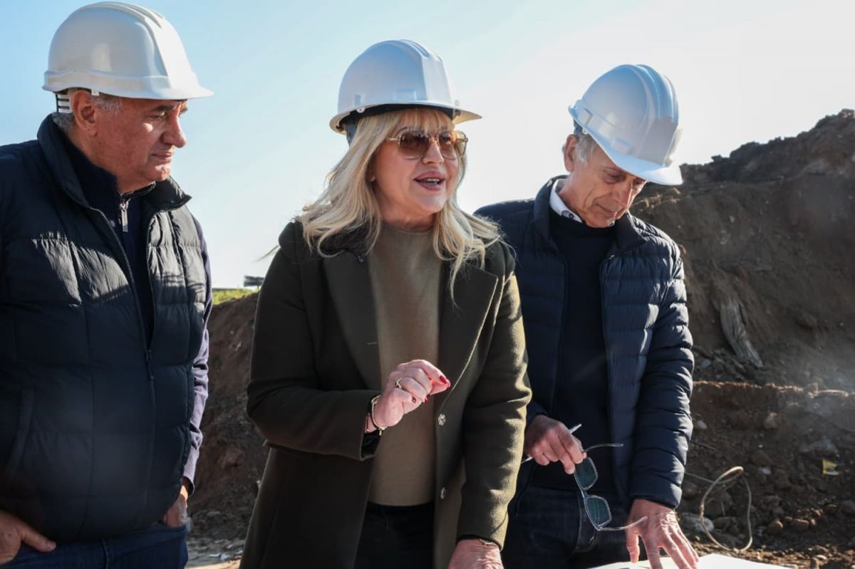 Rossana Chahla supervisó la obra hidráulica en el barrio 360 Viviendas: ya tiene un avance del 60%