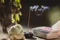Cómo sahumar la casa el 1 de agosto: el ritual de la Pachamama para atraer buenas energías