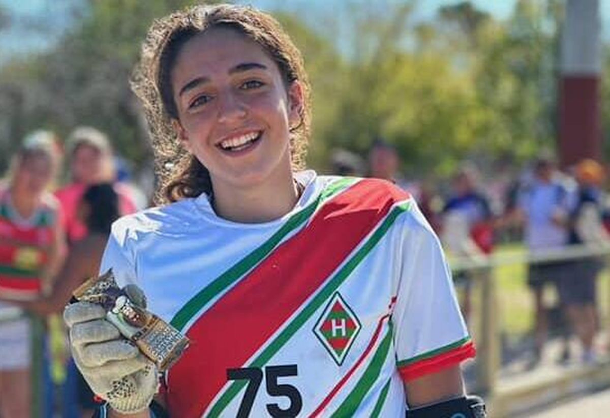 Delfina Lazcano, arquera formada en Huirapuca.