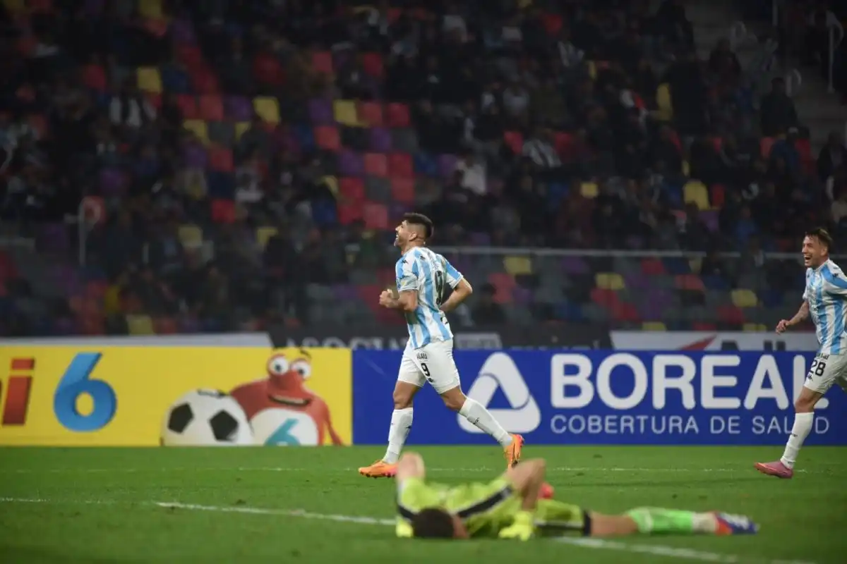 46' ST: Gol de Atlético Tucumán