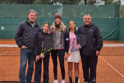 Tenis: dos tucumanas de 11 años conquistaron un título nacional inédito para la provincia