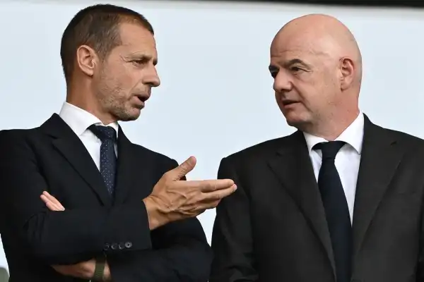 “Se rompió la confianza”: fuerte carta de UEFA, AFC y Concacaf contra Infantino