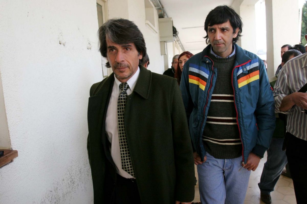 Julio Navarro, ex pareja de Betty, junto a su abogado Jorge Lobo Aragon.