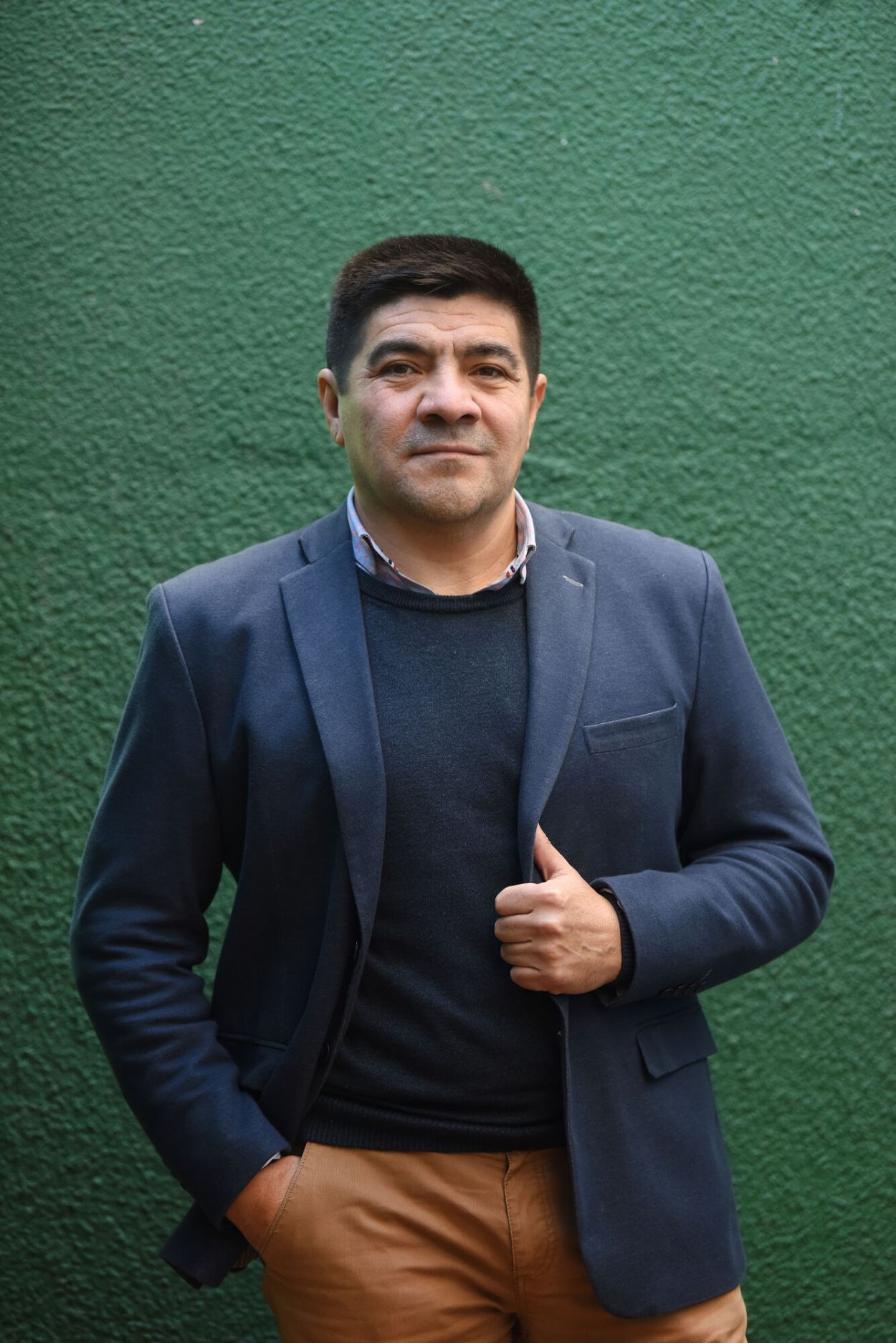MIGUEL VELÁRDEZ. El periodista presenta su libro “Pisar el hielo negro”.